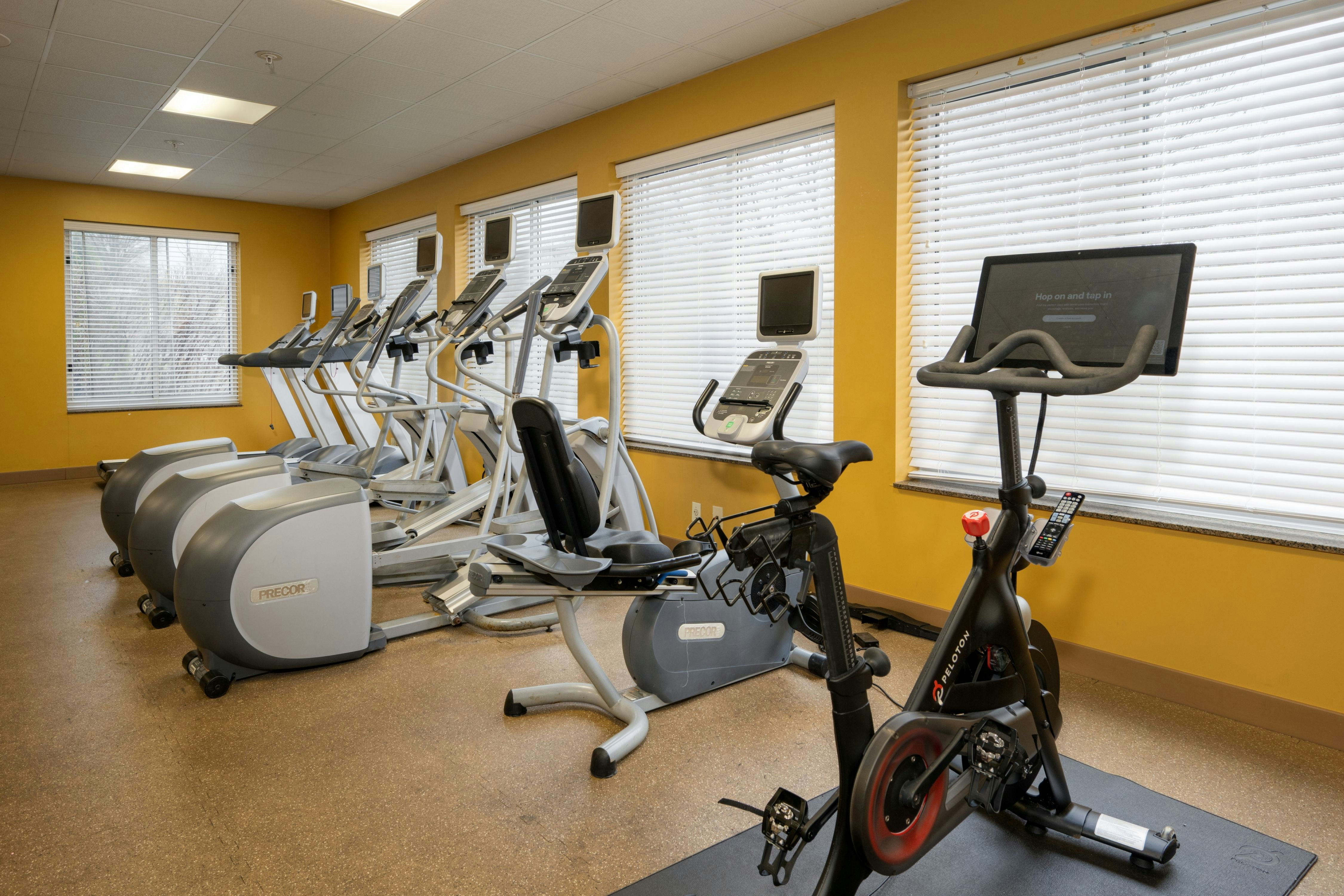 Hilton Garden Inn Saint Louis Airport 12/30