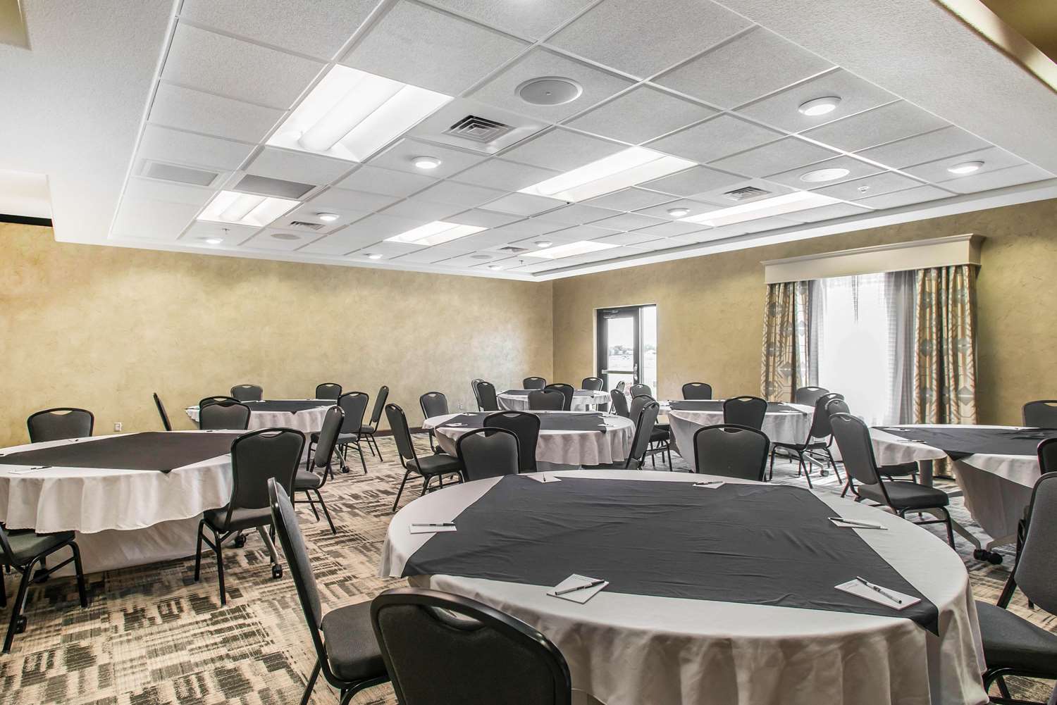 The Heritage Inn & Suites An Ascend Hotel Collection Member 16/27