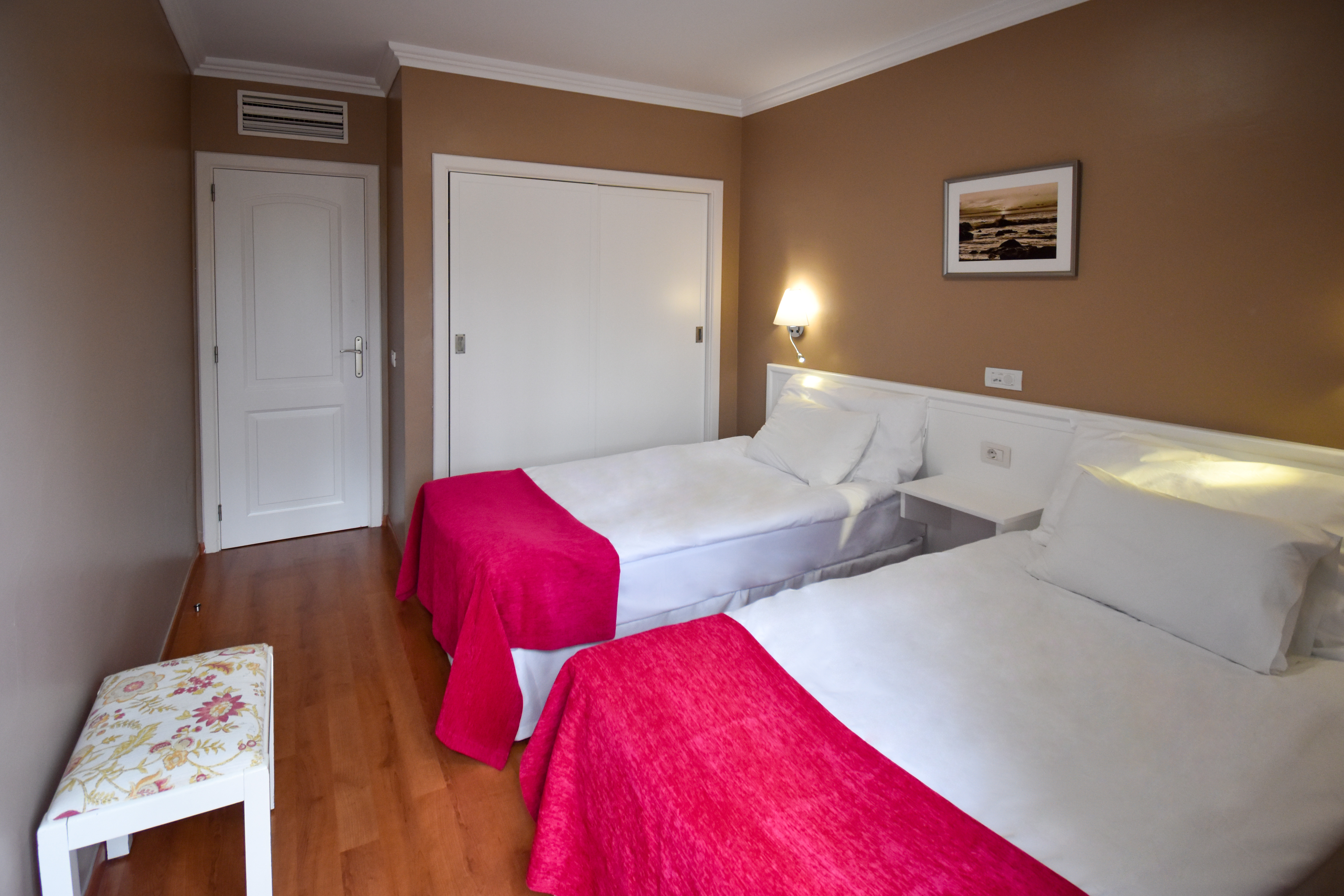 1 Bedroom, Apartment