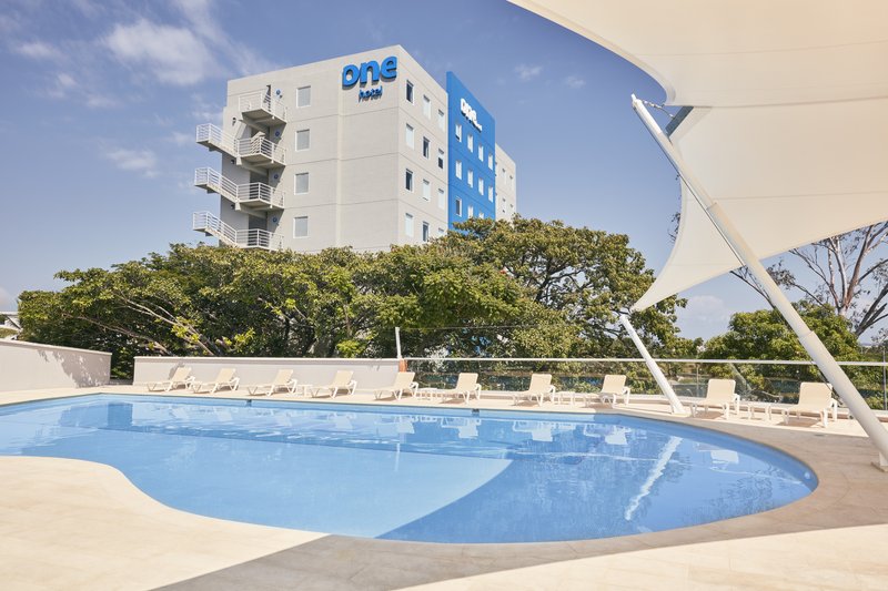One Acapulco Diamante 30/50