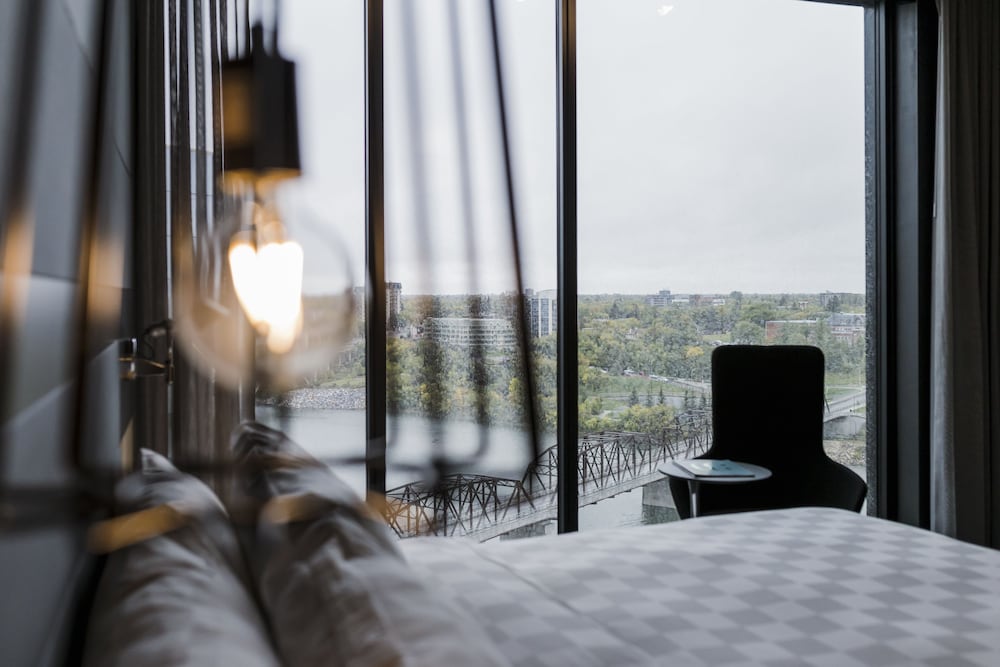 Alt Hotel Saskatoon 13/36