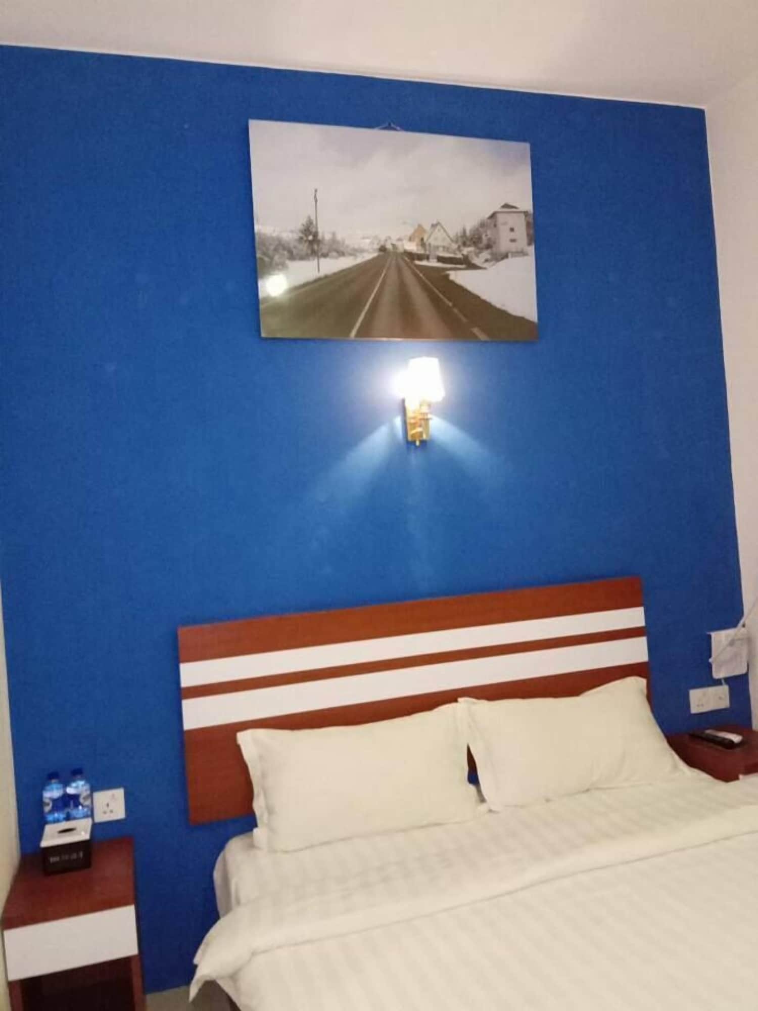 غرفة سوبيريور بسرير مزدوج، Venia Hotel 2/2