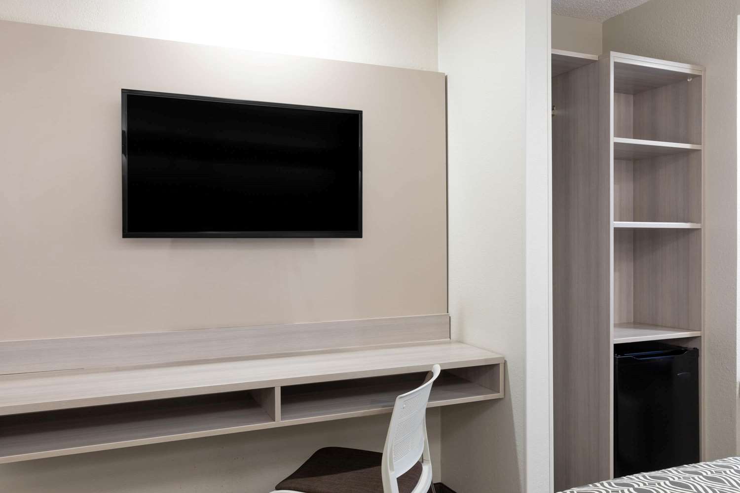 Microtel Inn Suites By Wyndham Atlanta Buckhead Area 19/24