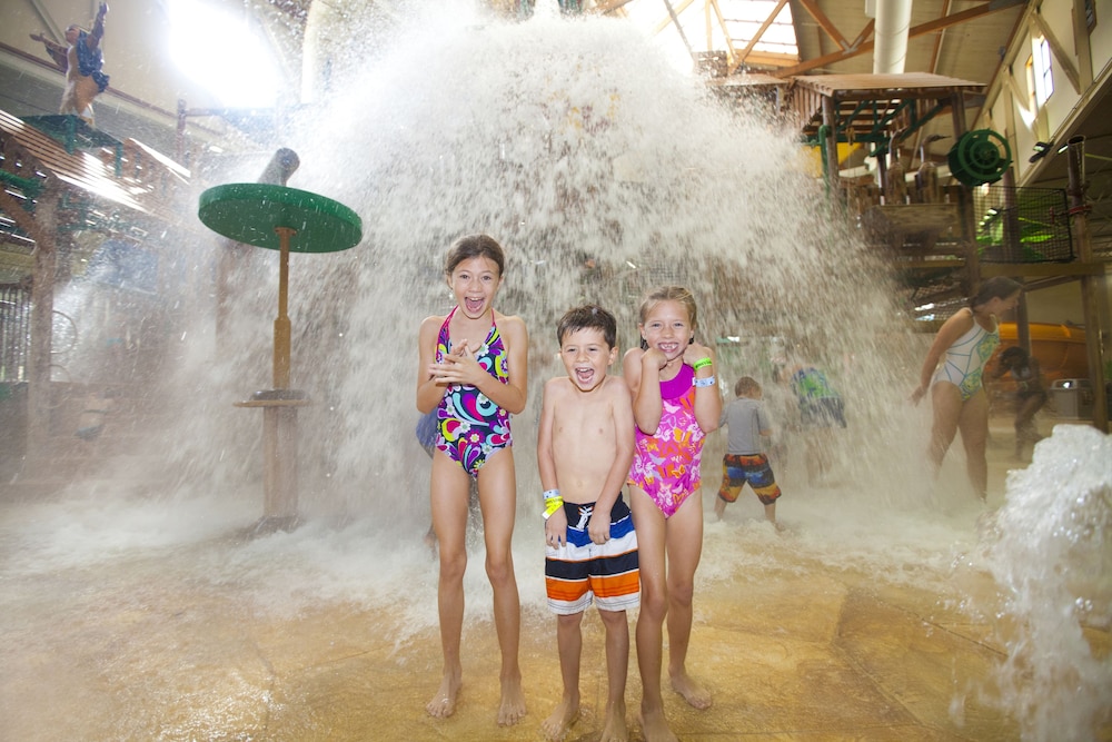 Great Wolf Lodge Williamsburg photo2