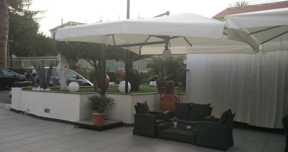Ranch Palace Hotel 14/63