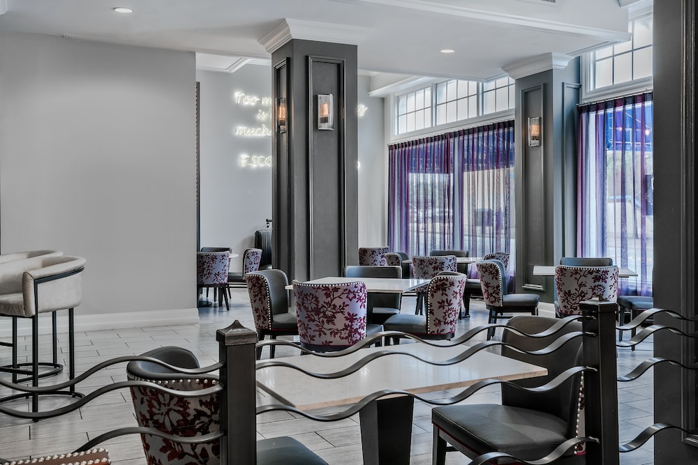 Indigo Dallas Downtown Hotel 47/68