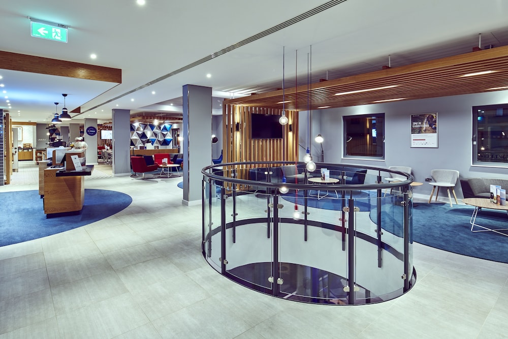 Holiday Inn Express Gibraltar 43/48