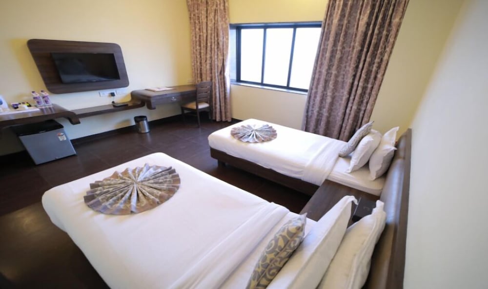 Vijaya Tej Clarks Inn 15/31