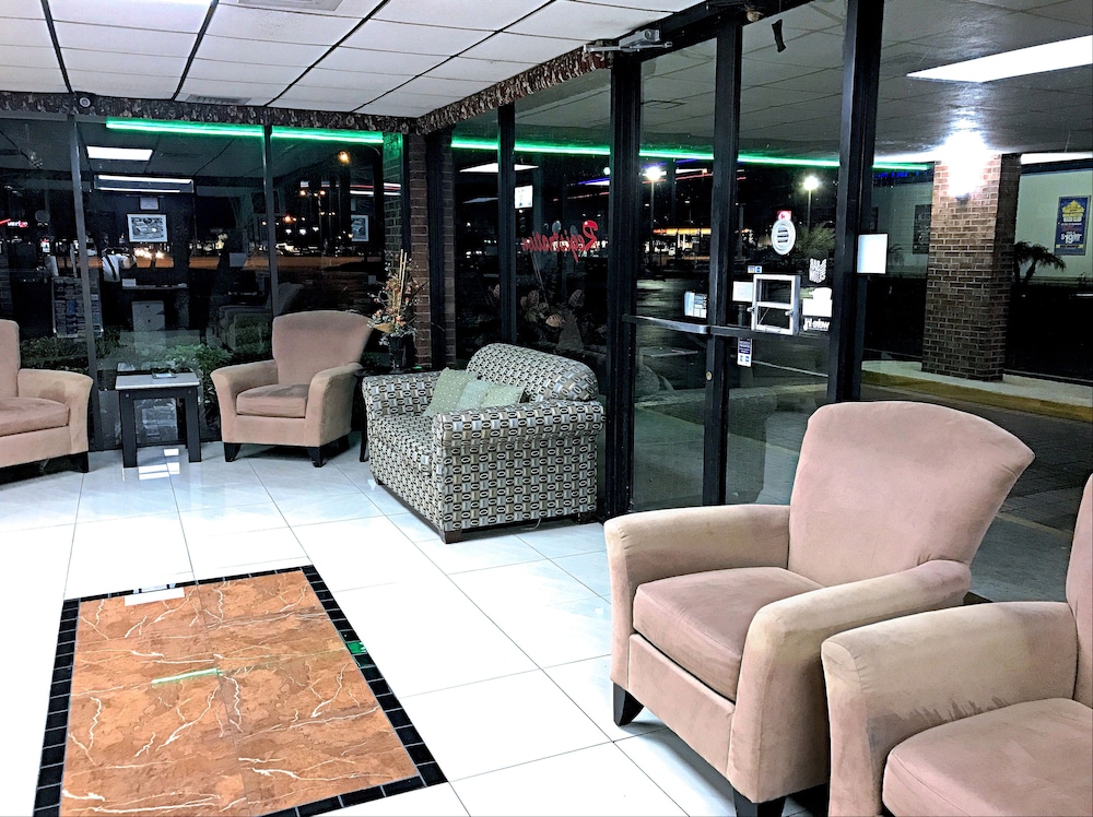 Stay Inn and Suites 53/76