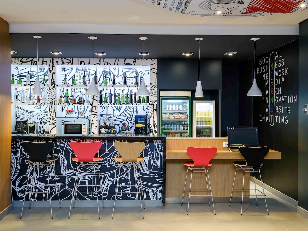 Ibis Salvador Rio Vermelho 43/73