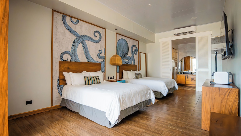 Amaka Ocean Living Lodge 33/82
