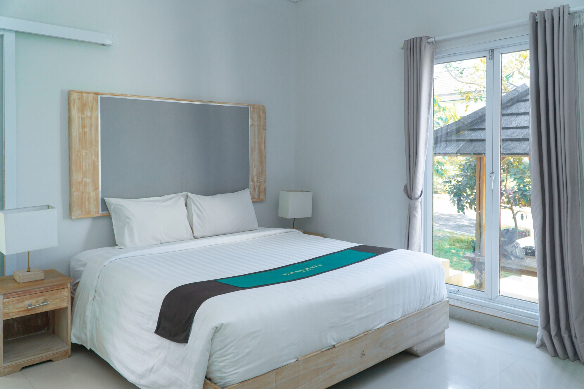 2 Bedrooms, Villa, Queen and Twin Beds, Garden Area
