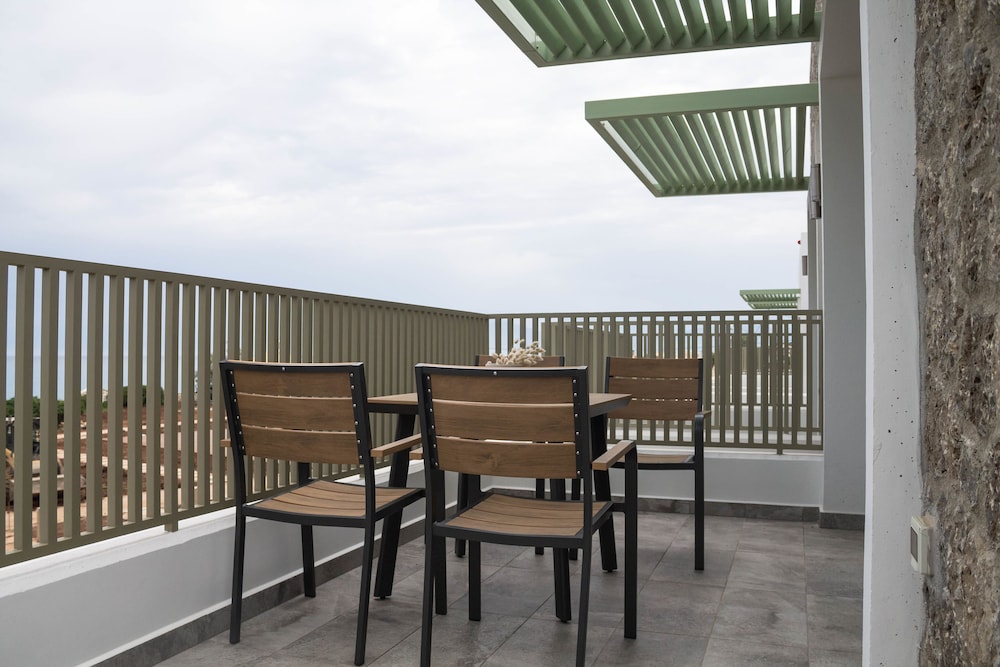 Kyma Suites 25/42