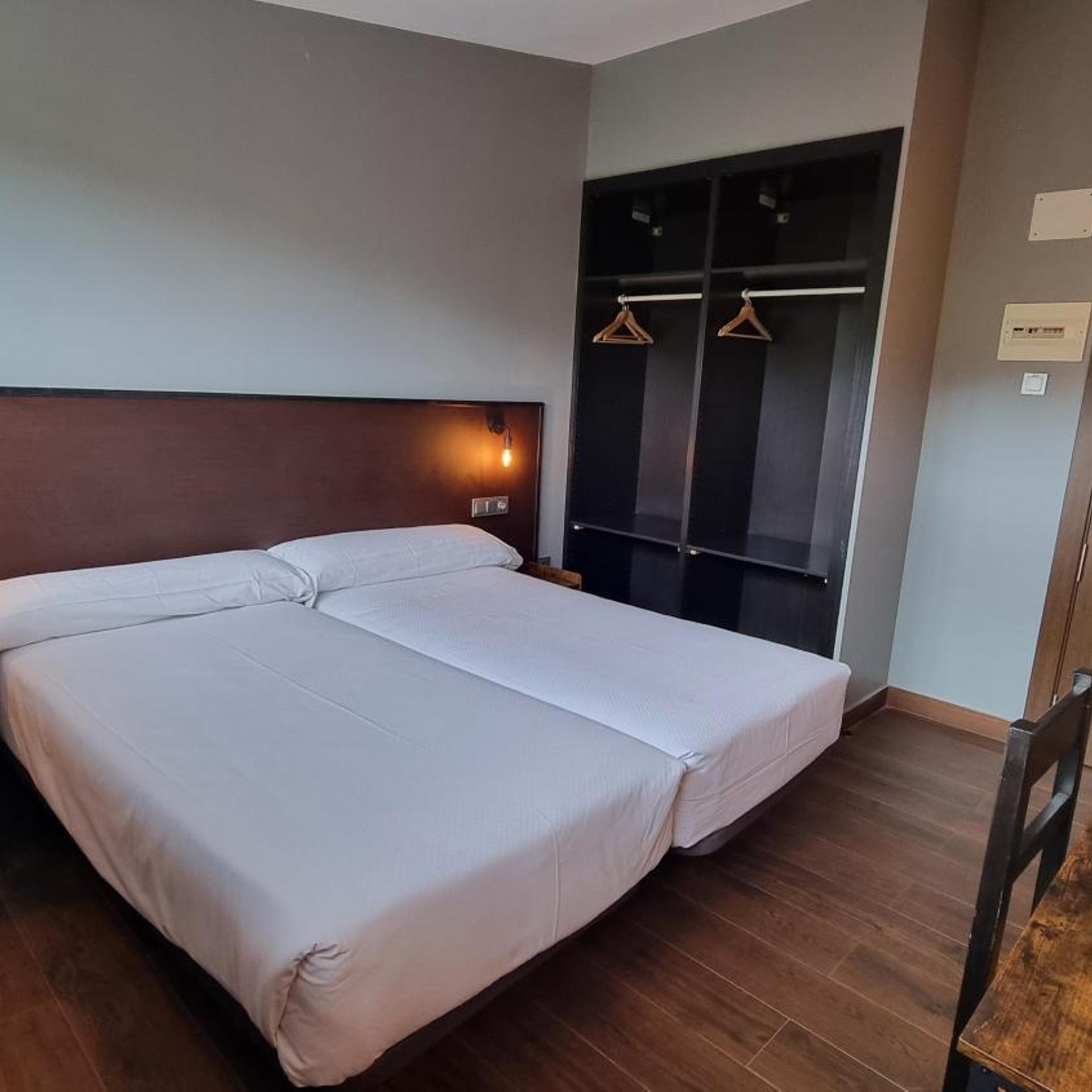 Euba Hotel 10/50