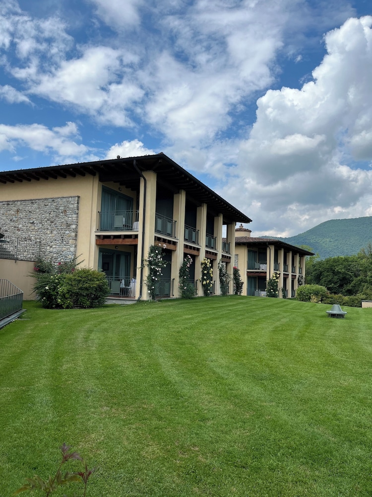 Relais Mirabella 34/45