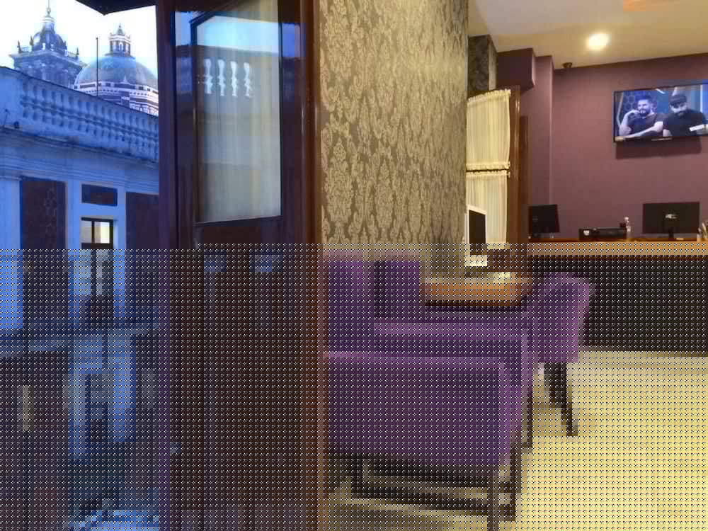Hotel Leones 29/37