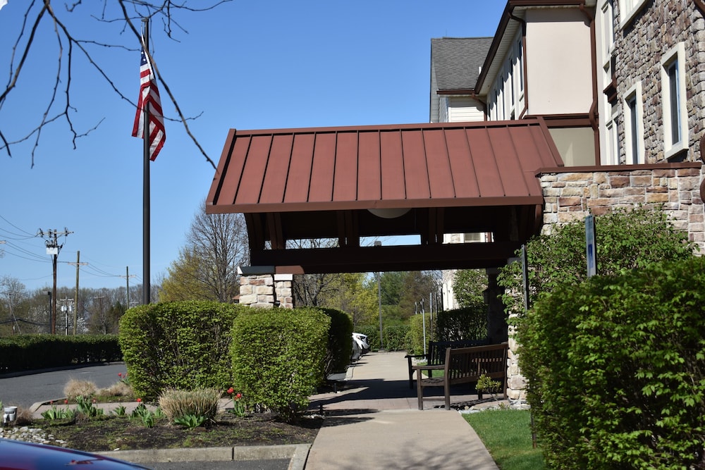 Staybridge Suites Cranbury-South Brunswick 7/75