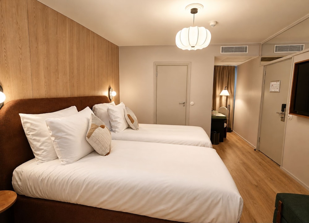 Economy, Twin Beds, No Window