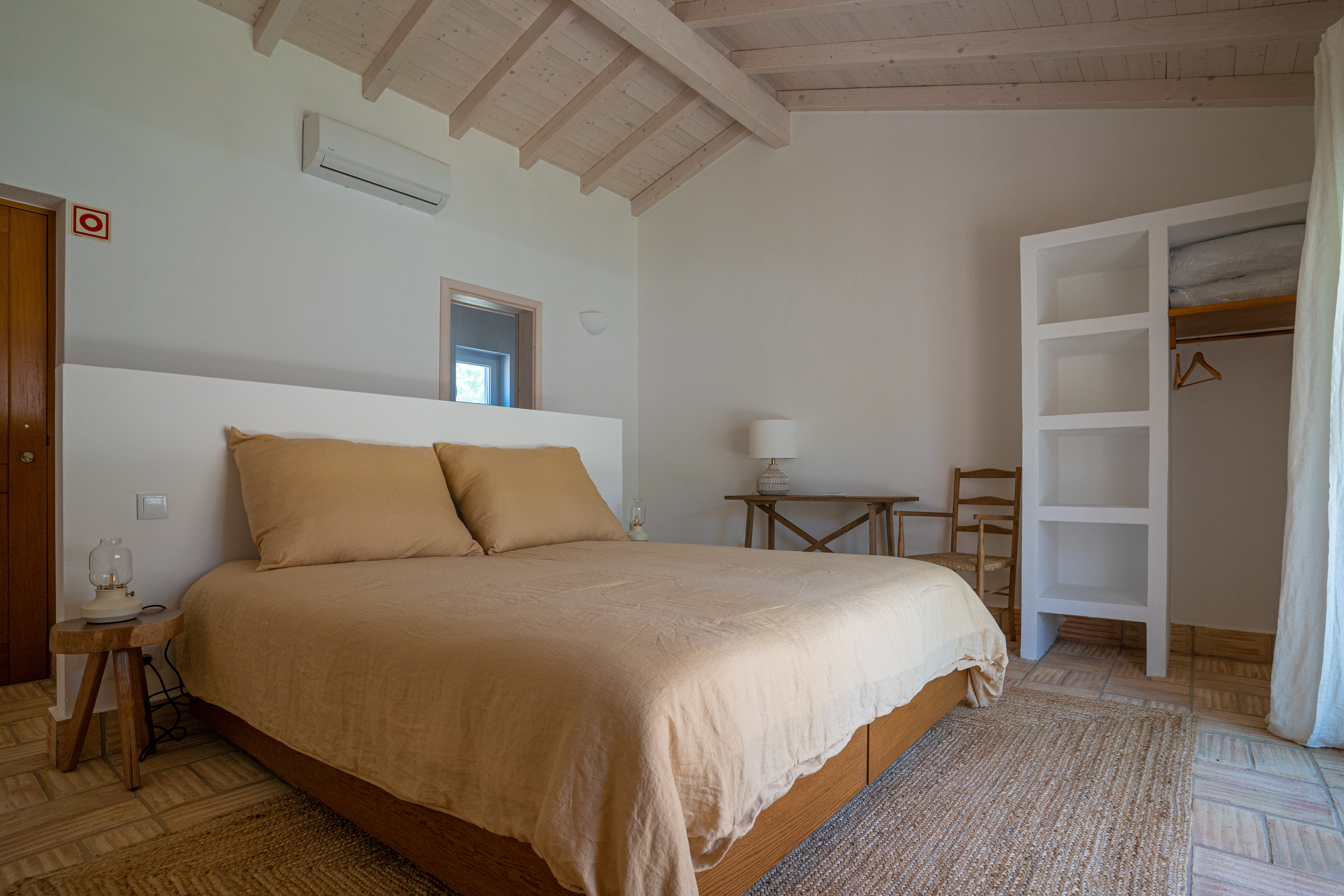 Premium, Double or Twin Bed