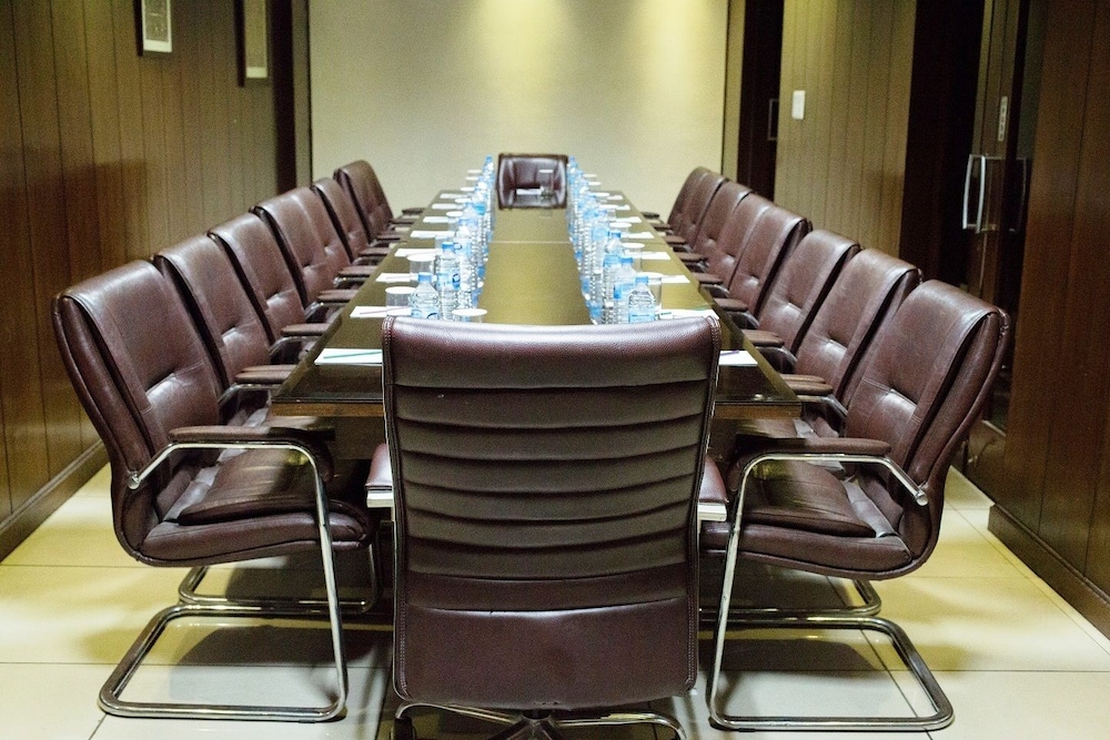 Anr Hotels 7/15