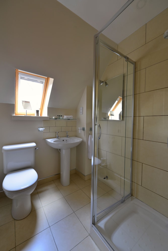 Brae House 37/39