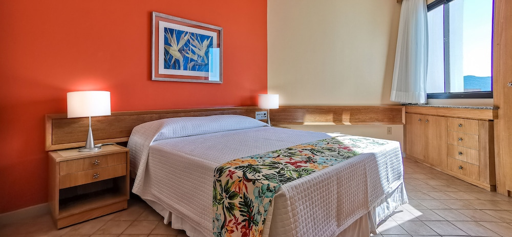 Ingleses Praia Hotel 30/50