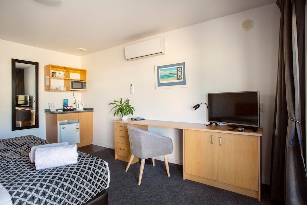 Harbourside Lodge 12/64
