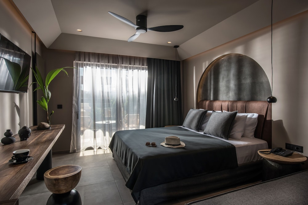 Alsus Crete Escape 13/100