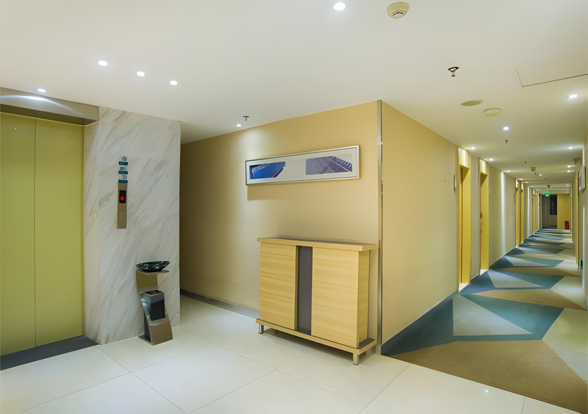City Comfort Inn Liuzhou Liushi Road 21/46