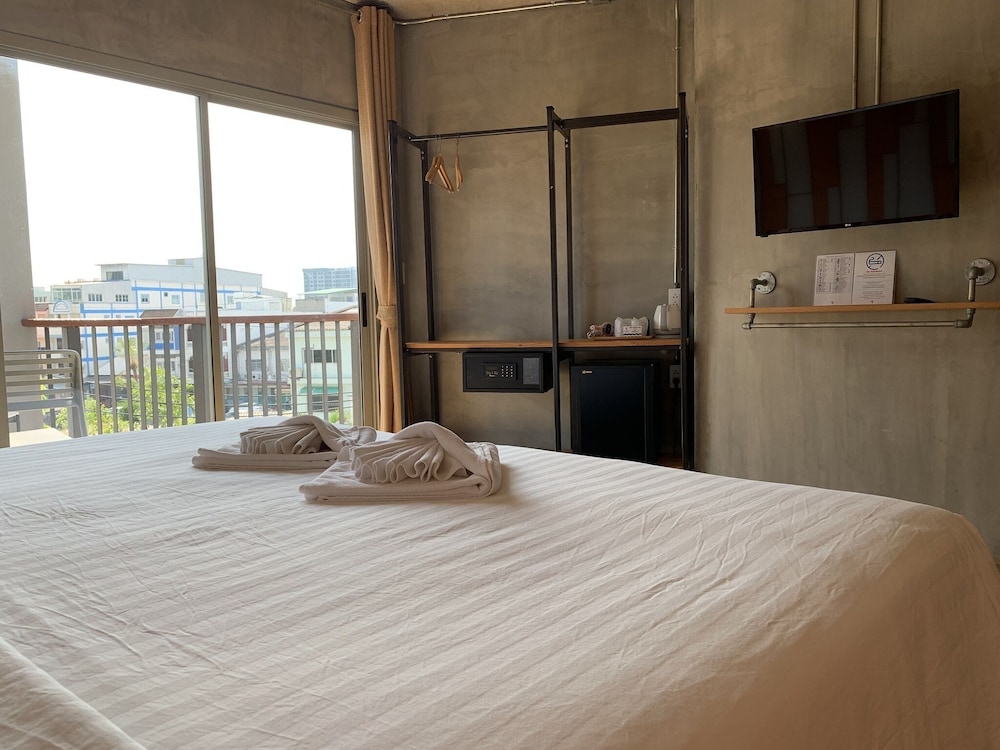 Ecoloft Hotel 15/51