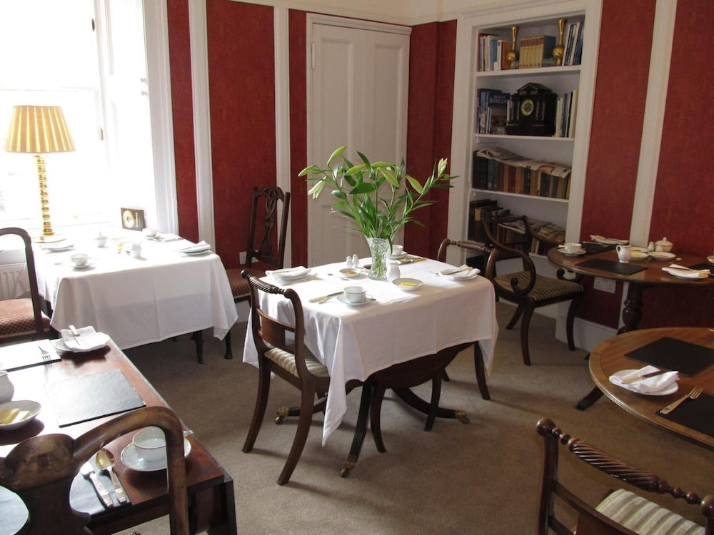 The Townhouse 39/46
