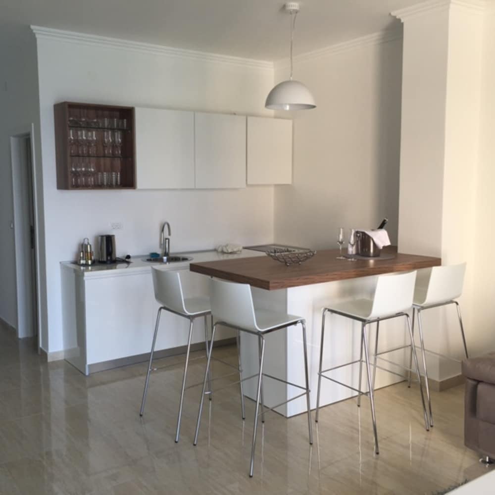Boutique Pine Tree apartments 35/50