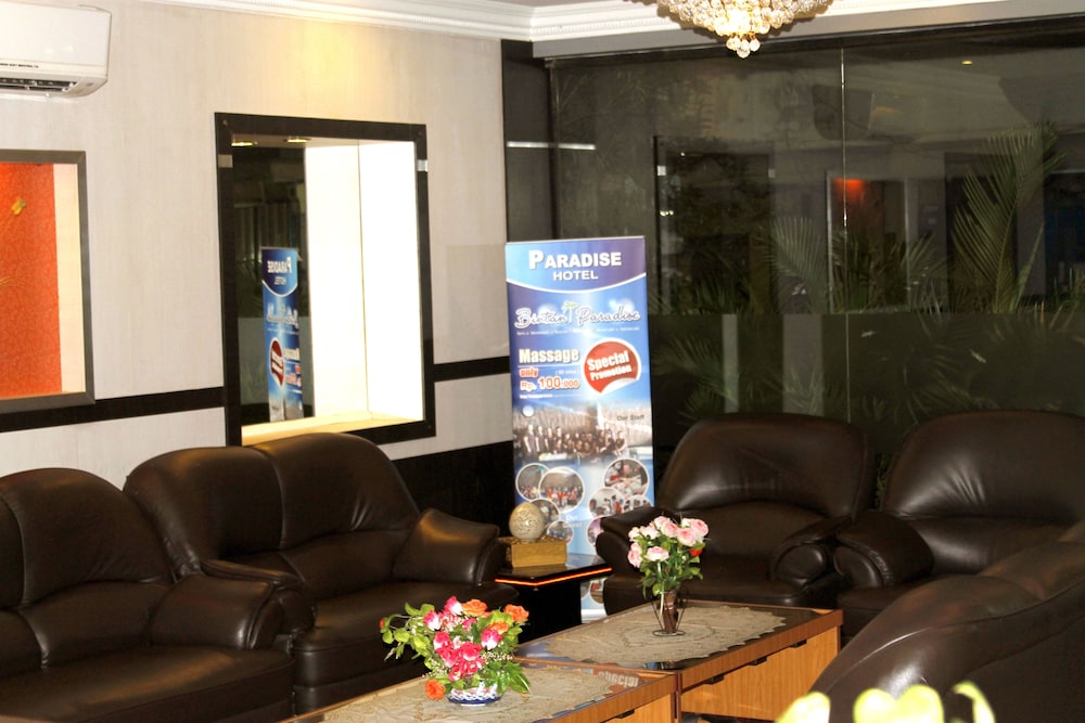 Paradise Hotel 29/39