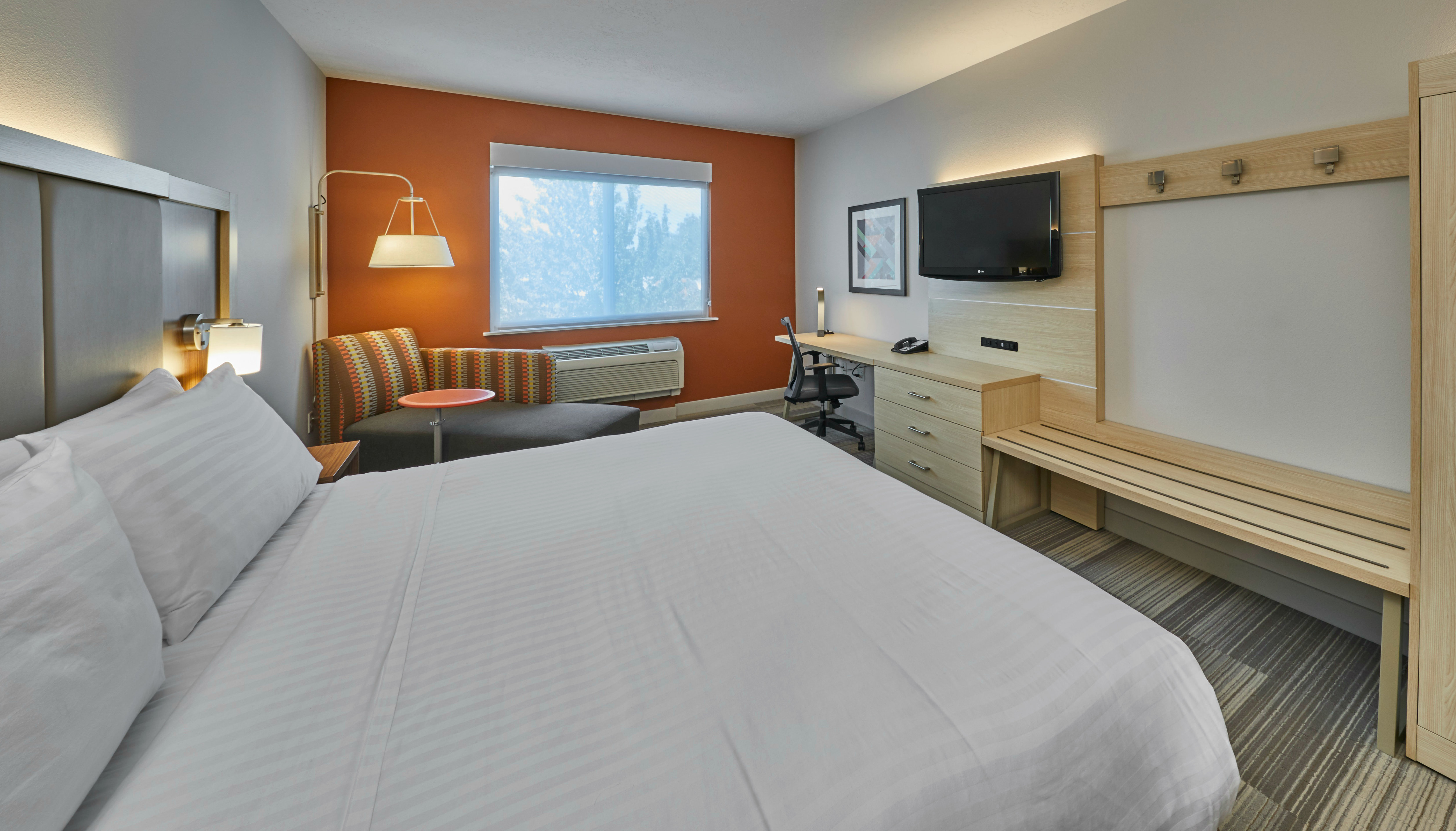 Holiday Inn Express Hotel And Suites Medford Central Point 20/80