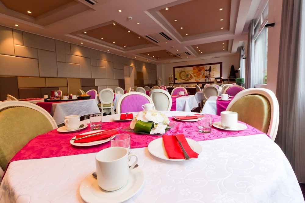 Logis Hotel Restaurant Le Fruitier 32/35