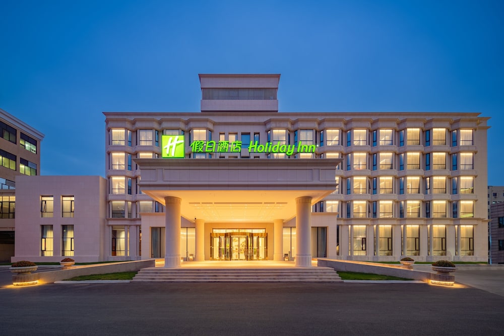 HOLIDAY INN ZHENGZHOU 4/69