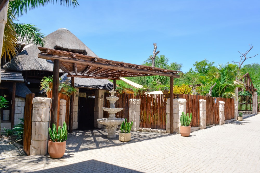Beyond The Boma Boutique Guest 2/50