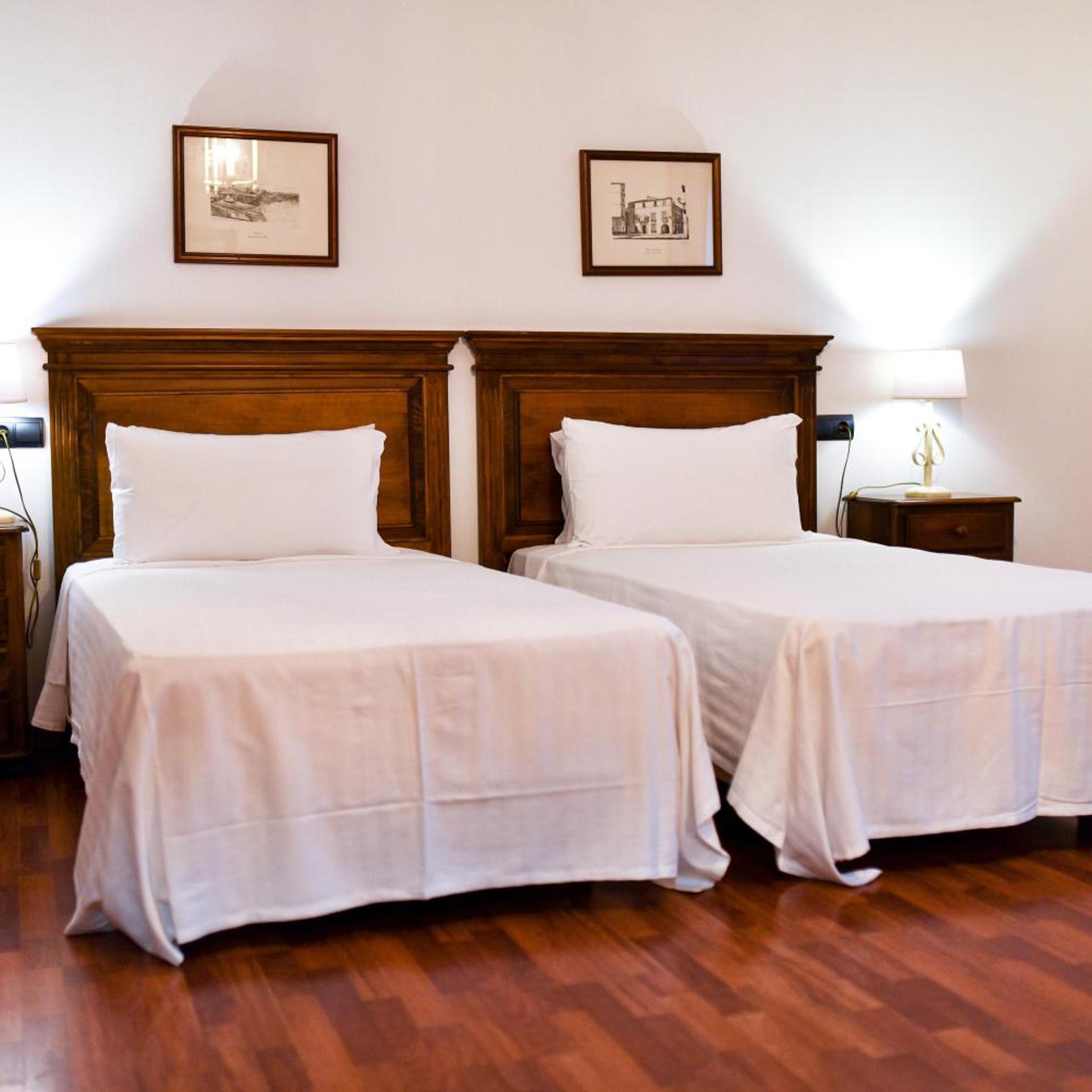 Quadruple Room (2+2)، The Place Bodega Real 4/10