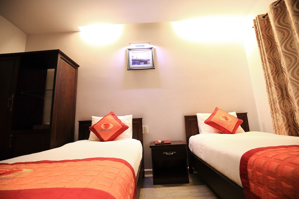 Gia Hoa Hotel 6/23