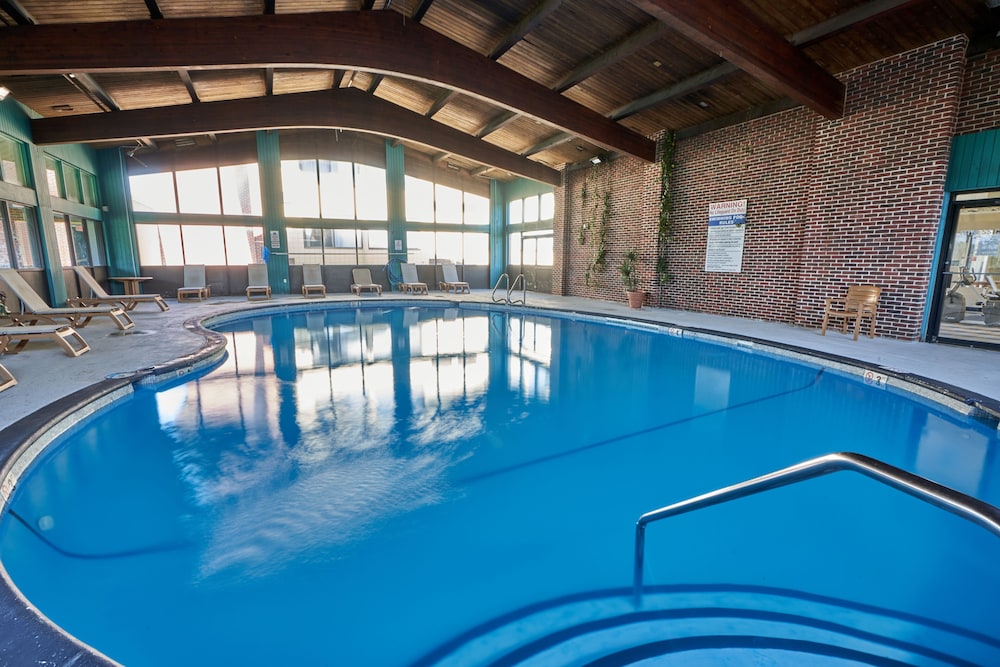 Riverview Inn & Suites 39/69