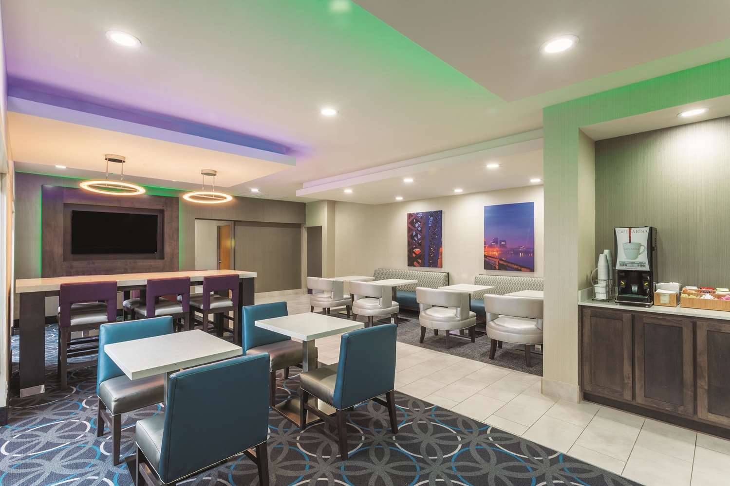 La Quinta Inn & Suites by Wyndham Hopkinsville 29/41
