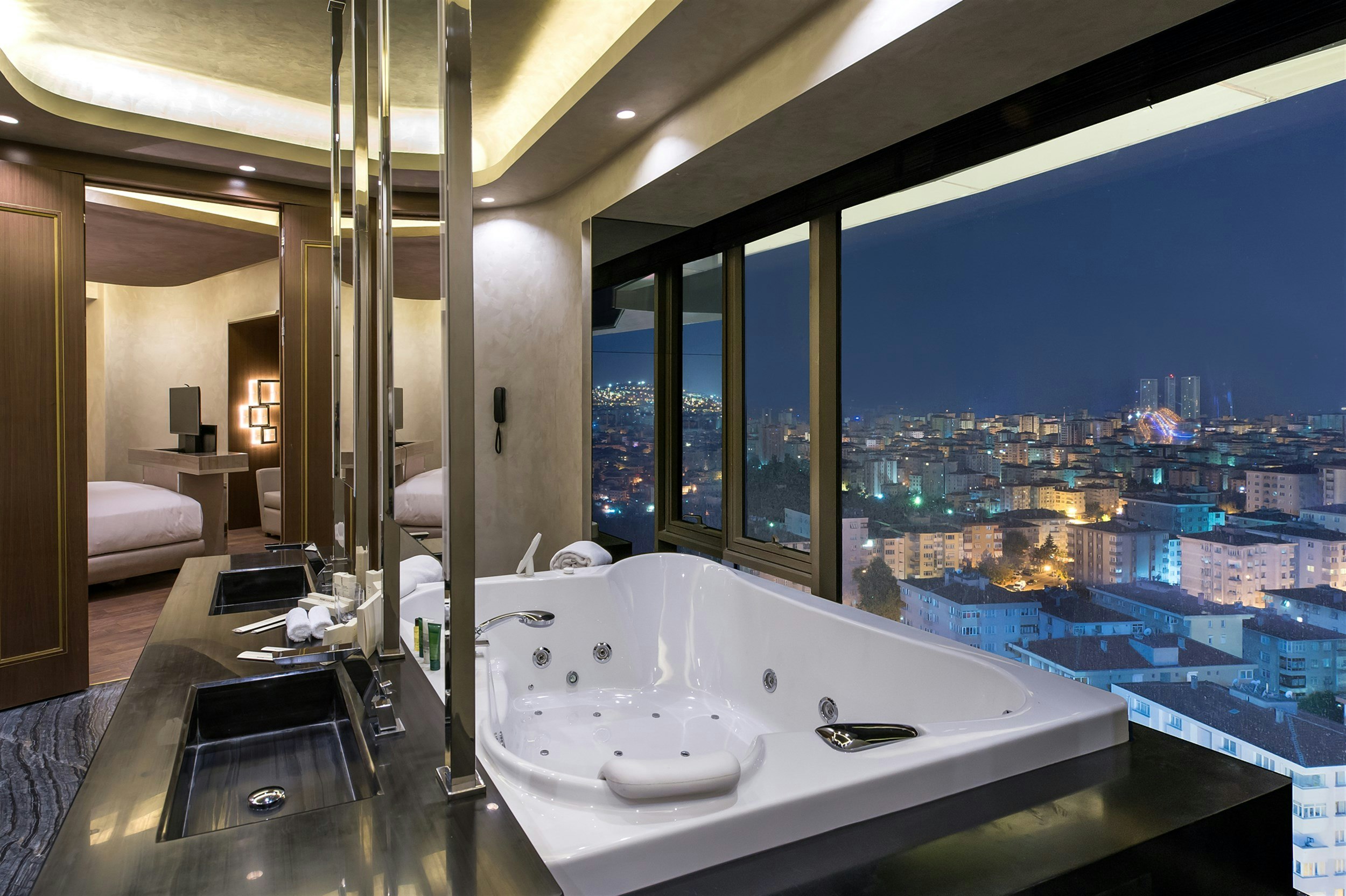 Hilton Istanbul Kozyatagi 49/50
