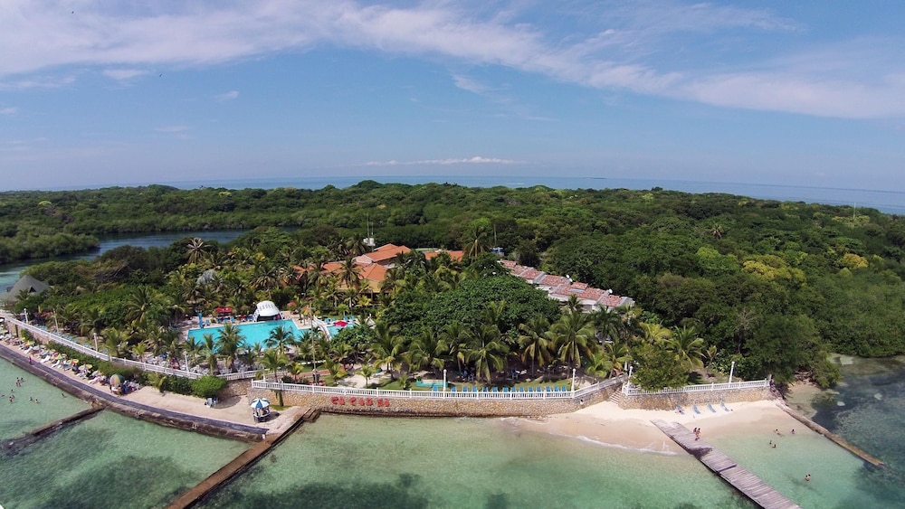 Hotel Cocoliso Island Resort 10/75