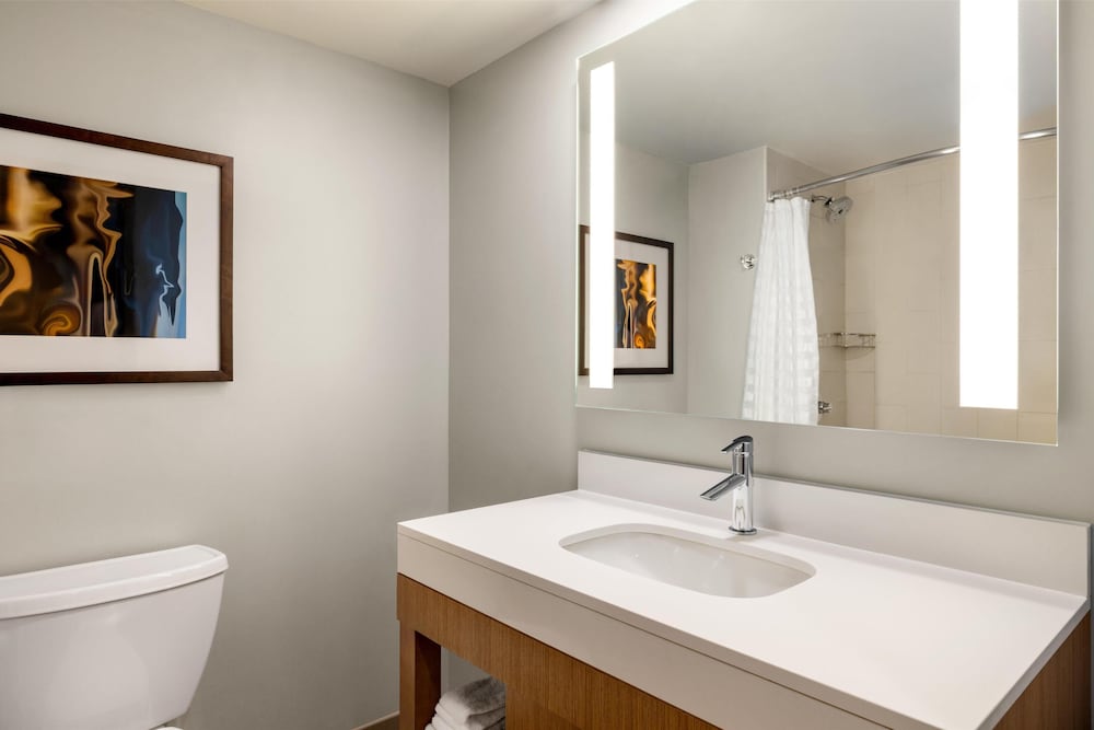 Hyatt Place Keystone 50/50