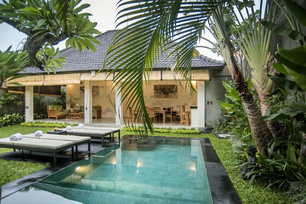 Sandi Agung Villa Bidadari 22/28