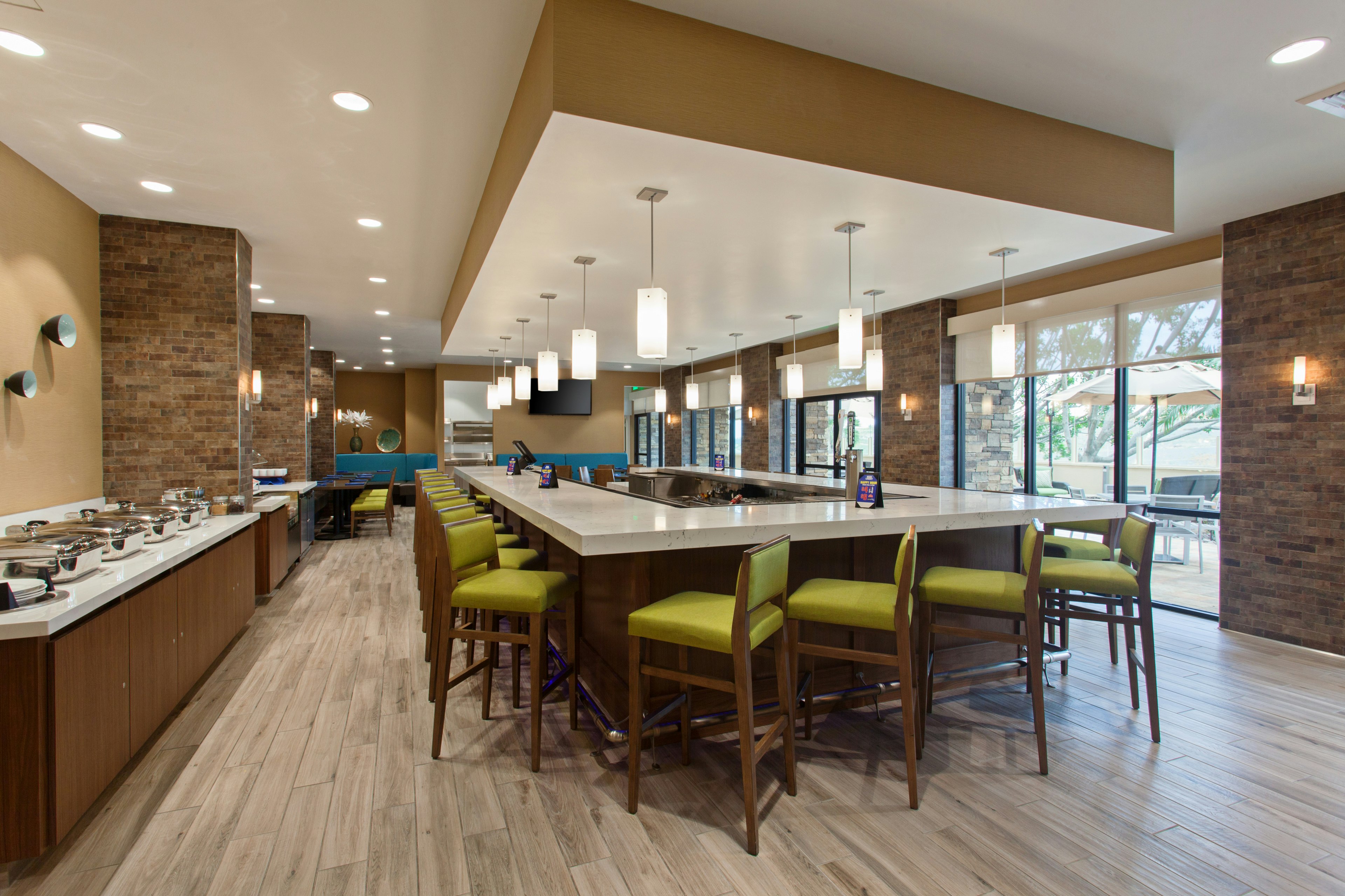 Holiday Inn Diamond Bar 42/58