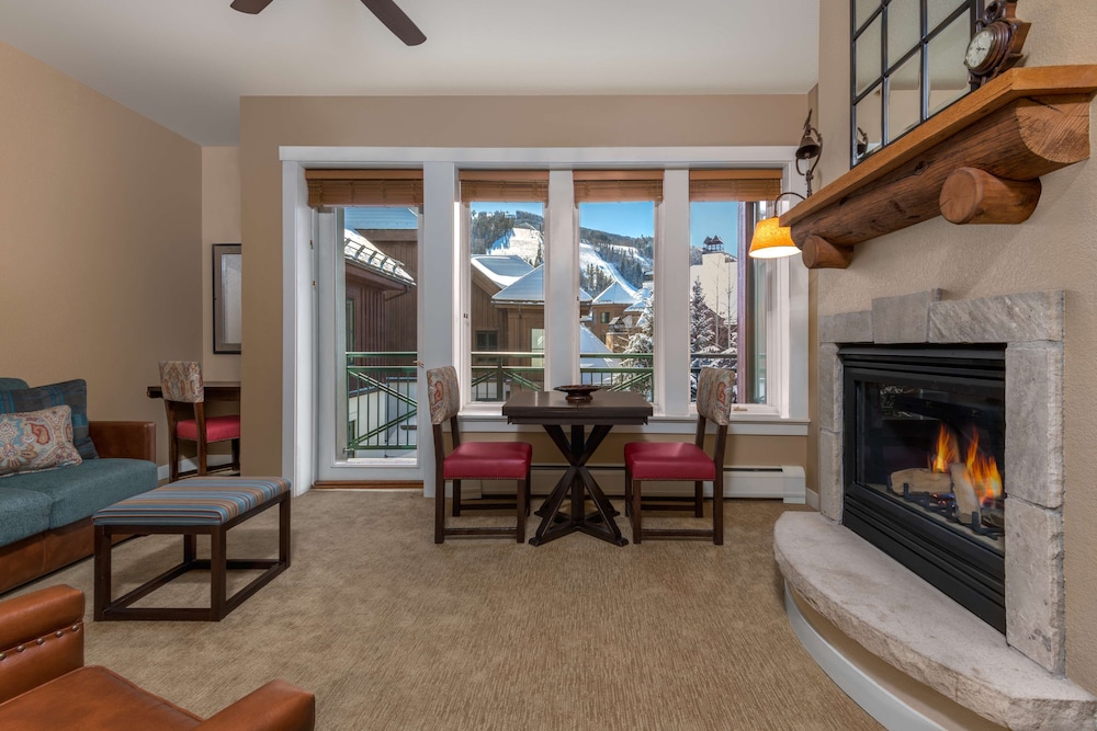 Hyatt Mountain Lodge 26/49