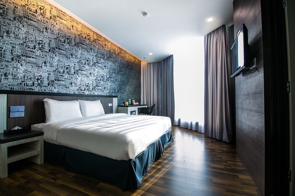 Indra Hotel - Boutique Suites 9/35