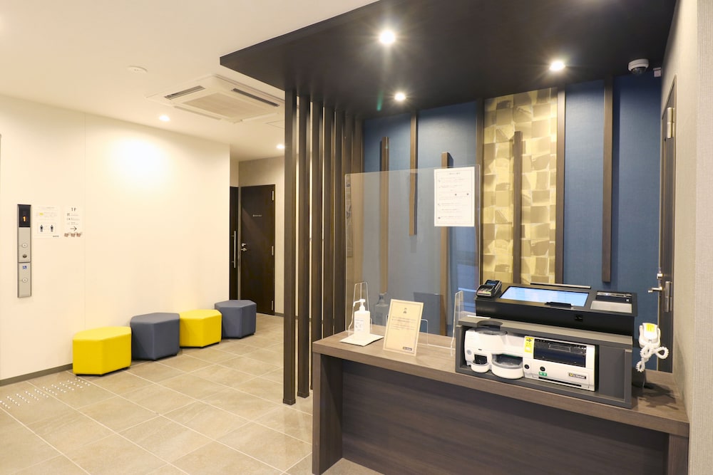M s Hotel Sanjo Wakoku 17/24