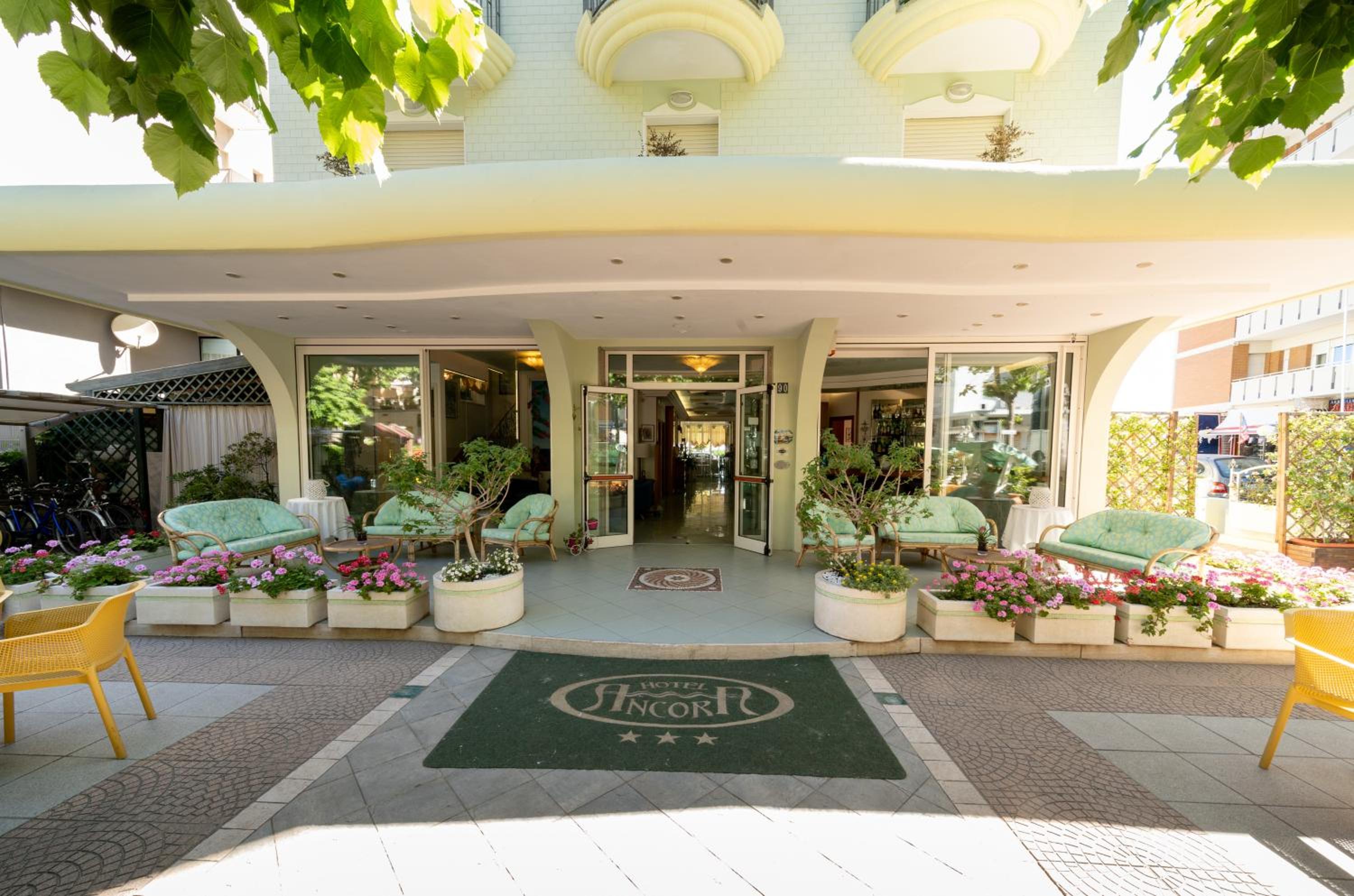 Hotel Ancora 4/40